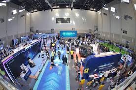 广东徐闻在“菠萝的海”举办首届马拉松赛